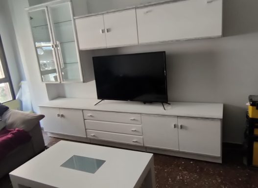 ANTES NEGRO AHORA LACADO BLANCO